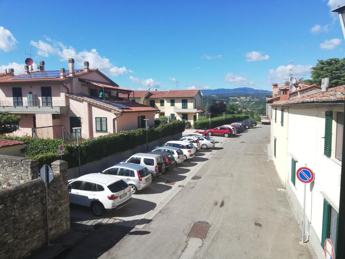 Il Lago Del Mugello B&B Barberino di Mugello Exteriör bild
